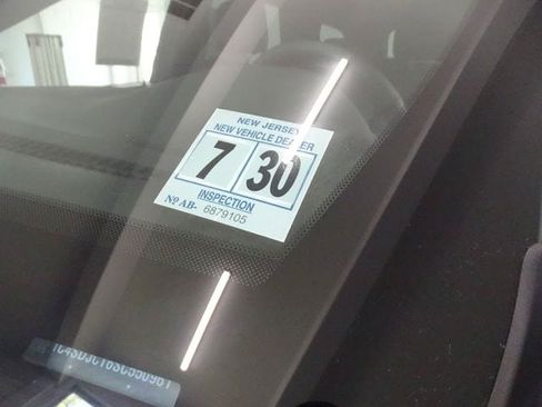 Certified 2025 Dodge Durango R/T AWD/4WD image 28