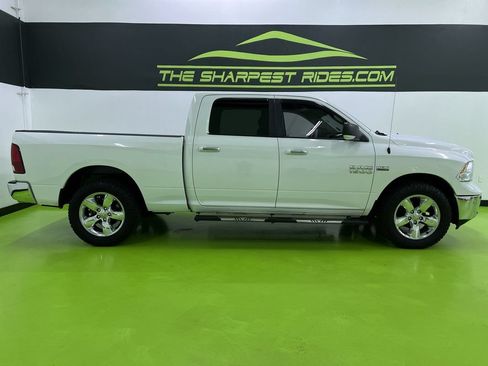 Used 2017 RAM 1500 Big Horn AWD/4WD image 11