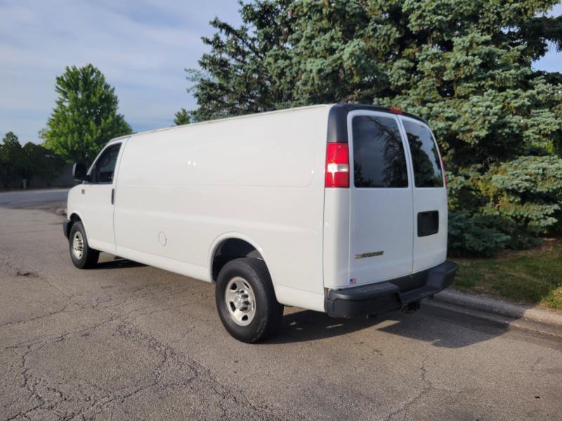 Used 2020 Chevrolet Express 2500 Extended w/ Communications Package RWD image 3