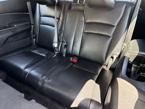 Used 2018 Honda Pilot EX-L image 18
