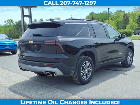 Used 2025 Chevrolet Traverse LT AWD/4WD image 5