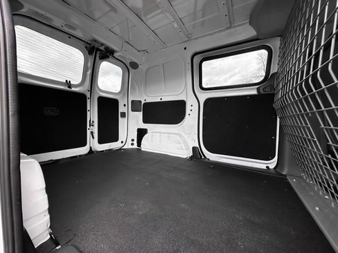 Used 2017 Nissan NV200 SV w/ Back Door Glass Package image 22