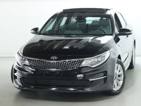 Used 2018 Kia Optima EX w/ Premium Package FWD image 3