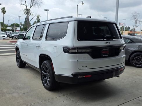 New 2026 Jeep Grand Wagoneer Limited w/ Premium Group II image 4