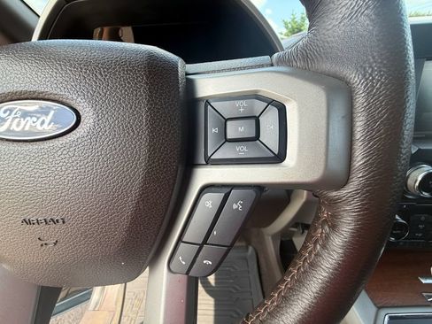 Used 2015 Ford F150 King Ranch w/ Equipment Group 601A Luxury AWD/4WD image 16