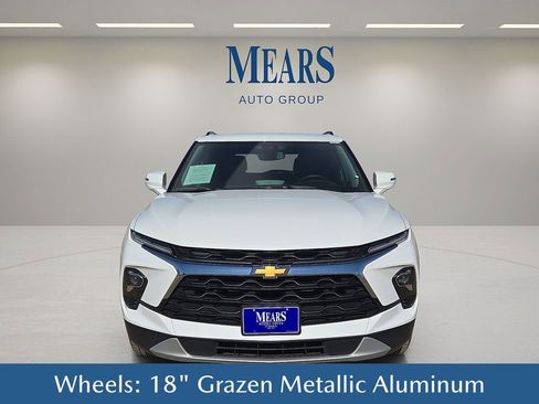 Used 2024 Chevrolet Blazer LT image 9