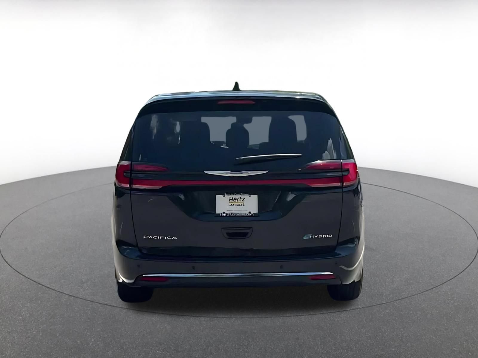 Used 2023 Chrysler Pacifica Limited FWD image 12
