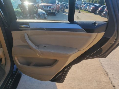 Used 2012 BMW X5 xDrive35i image 8