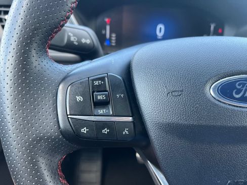 Used 2024 Ford Escape ST-Line FWD image 11