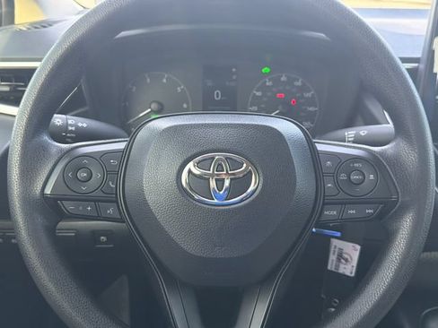 Used 2024 Toyota Corolla LE FWD image 22