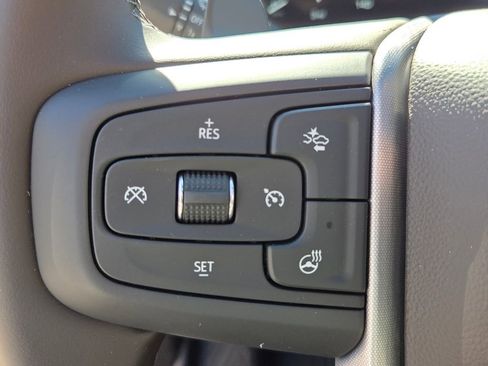 New 2026 GMC Sierra 1500 SLT image 23