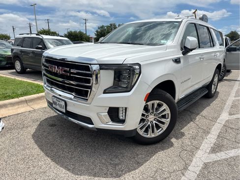 Used 2021 GMC Yukon SLT w/ SLT Luxury Package RWD image 2