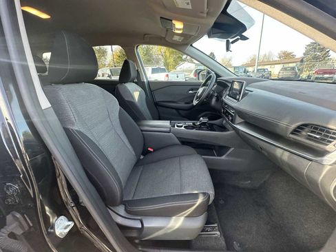 Used 2023 Nissan Rogue SV image 23