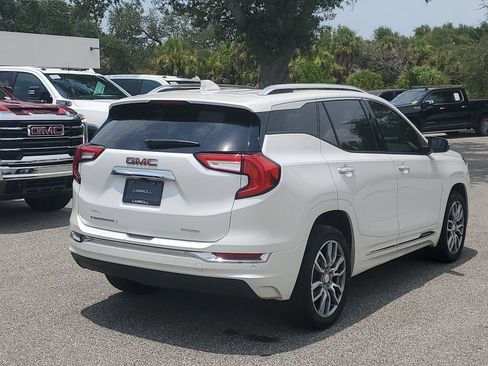 Used 2022 GMC Terrain Denali w/ Denali Premium Package AWD/4WD image 6