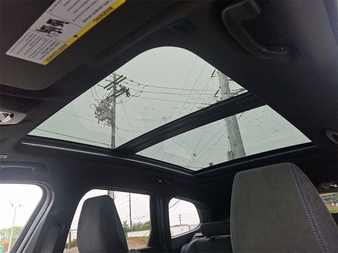 New 2026 BMW X1 xDrive28i w/ Technology Package image 12