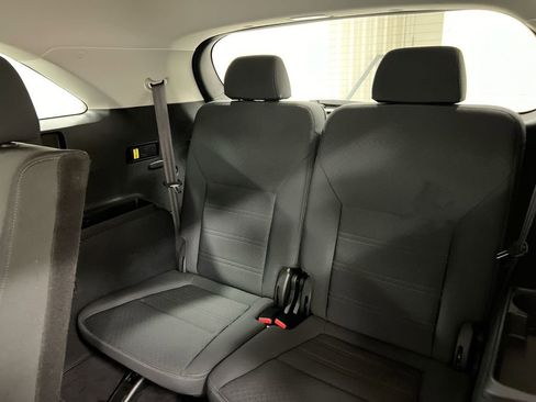 Used 2020 Kia Sorento LX FWD image 27
