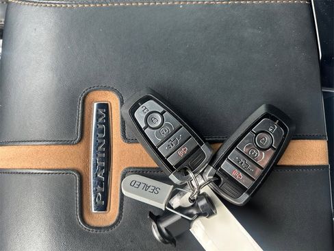 Used 2021 Ford F150 Platinum w/ Equipment Group 701A High image 36