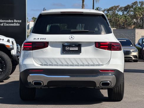 Certified 2026 Mercedes-Benz GLB 250 image 4
