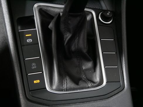 Used 2023 Volkswagen Jetta Sport image 30