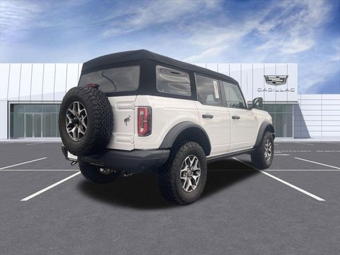 Used 2023 Ford Bronco Badlands AWD/4WD image 8