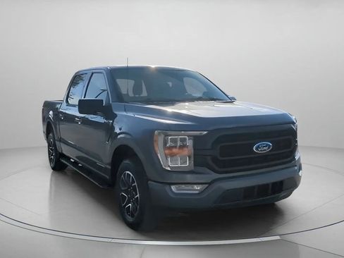 Certified 2021 Ford F150 XLT w/ Equipment Group 302A High image 3