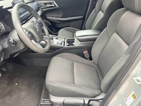 Used 2022 Mitsubishi Outlander ES image 14