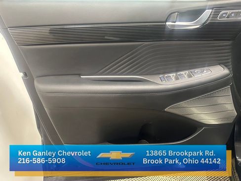 Used 2024 Hyundai Palisade Calligraphy image 7