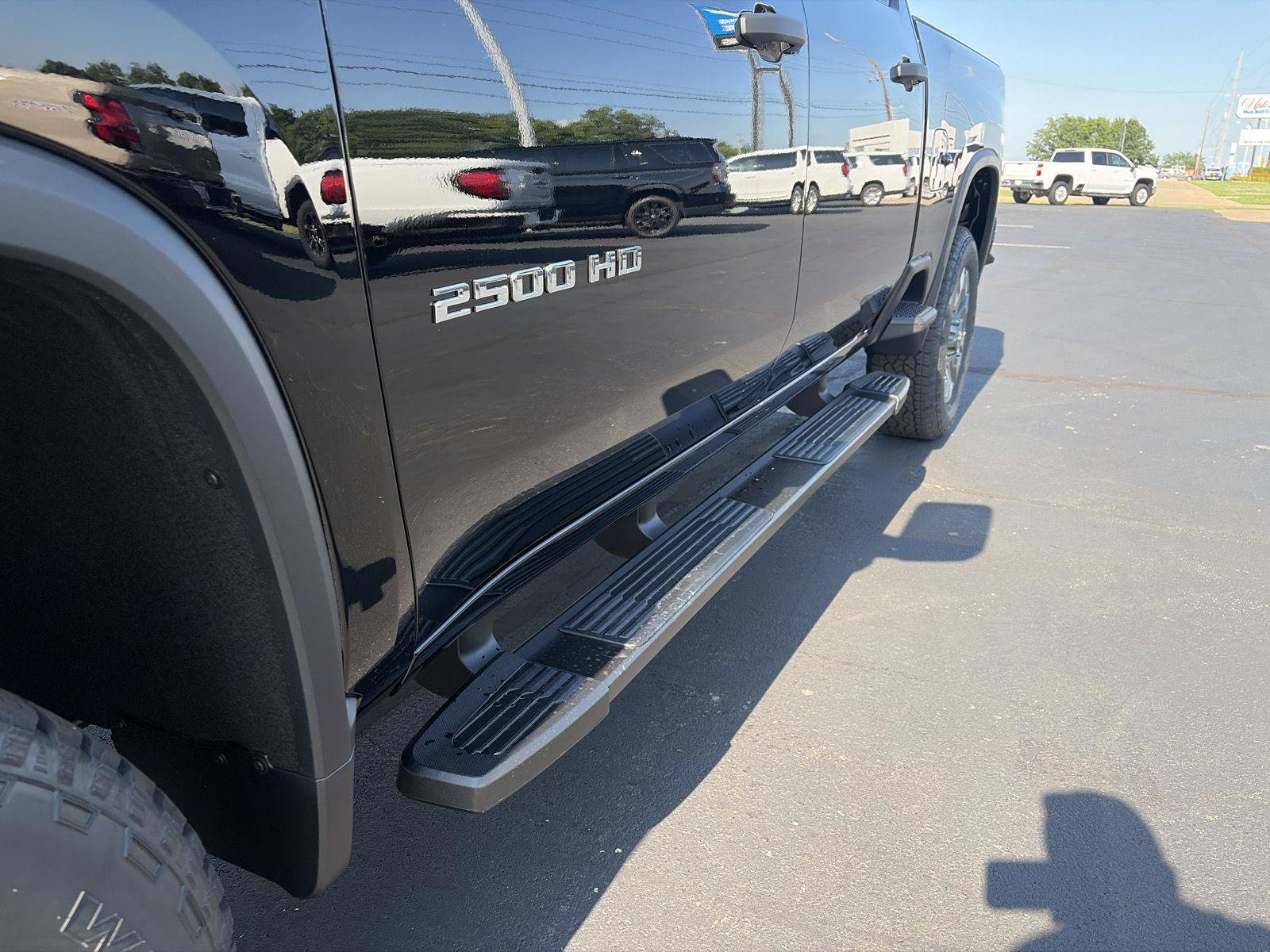 New 2026 Chevrolet Silverado 2500 Custom w/ Custom Value Package AWD/4WD image 11