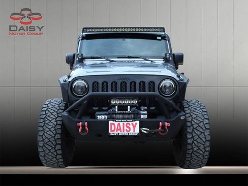 Used 2013 Jeep Wrangler Unlimited Sahara w/ Connectivity Group AWD/4WD image 2