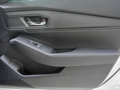 New 2025 Honda Accord SE image 30