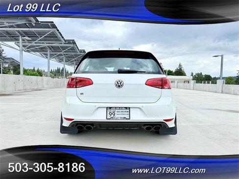 Used 2016 Volkswagen Golf R 4-Door w/ Driver Assistance Package AWD/4WD image 9