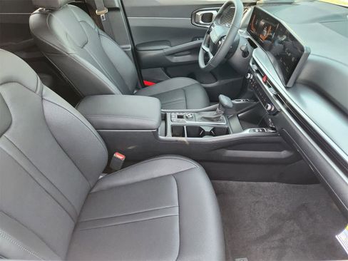 New 2026 Kia Sorento S w/ S Panoramic Sunroof Package image 12