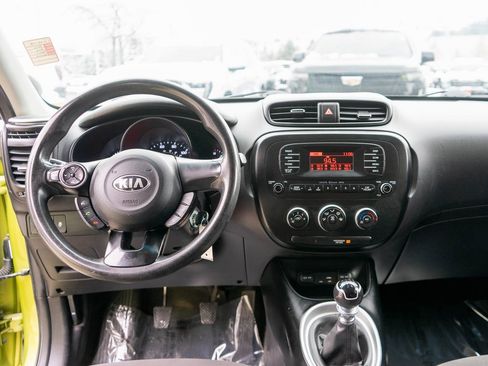 Used 2016 Kia Soul image 13