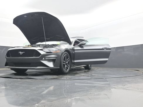 Used 2020 Ford Mustang GT RWD image 40