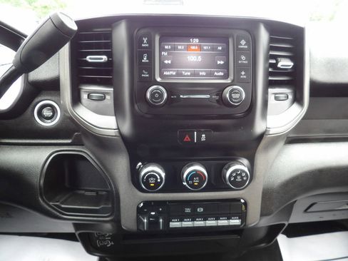 Used 2022 RAM 4500 Tradesman RWD image 23
