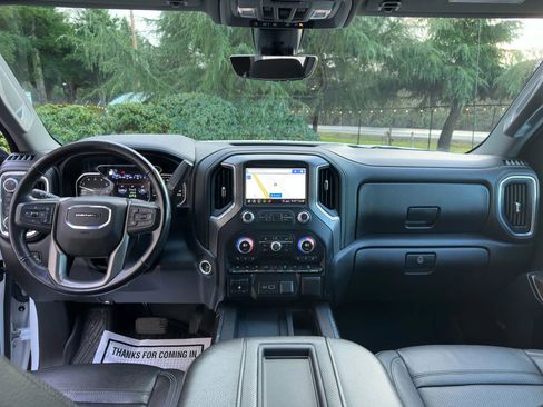 Used 2020 GMC Sierra 1500 Denali w/ Technology Package image 17