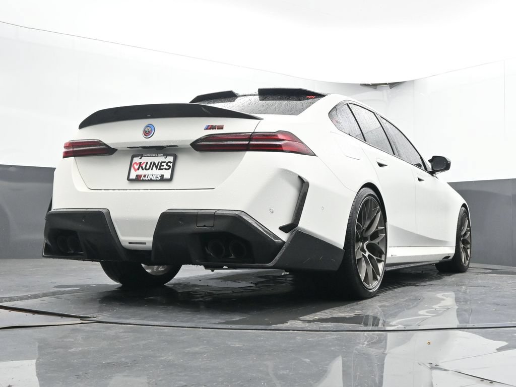 Used 2025 BMW M5 w/ Carbon Package AWD/4WD image 43
