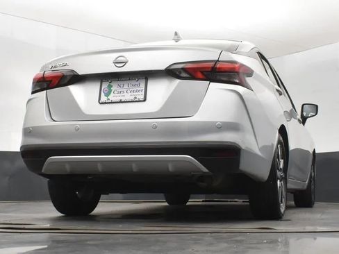 Used 2025 Nissan Versa SV FWD image 13