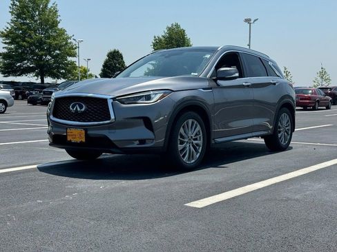 Used 2024 INFINITI QX50 Luxe image 7