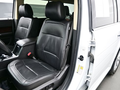 Used 2017 Ford Flex Limited FWD image 15