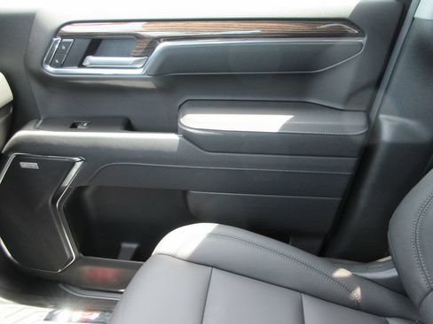 New 2026 Chevrolet Silverado 1500 LT Trail Boss w/ Convenience Package II AWD/4WD image 36