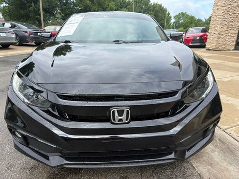 Used 2020 Honda Civic Sport image 2
