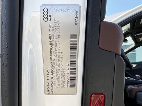 Used 2018 Audi A4 2.0T Premium Plus w/ Premium Plus Package image 37