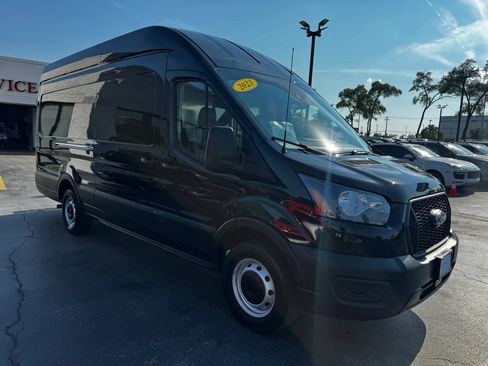 Used 2023 Ford Transit 250 148 High Roof Extended w/ Load Area Protection Package RWD image 6