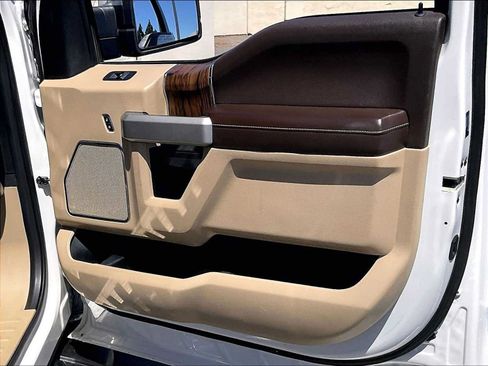 Used 2019 Ford F150 Lariat AWD/4WD image 25