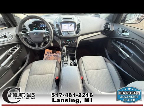 Used 2018 Ford Escape SE w/ SE Sync 3 Package AWD/4WD image 10