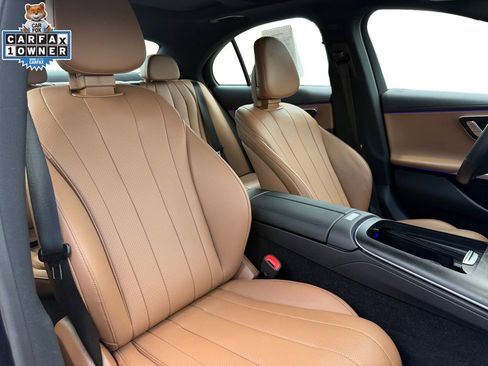 Used 2025 Mercedes-Benz E 350 4MATIC Sedan image 15