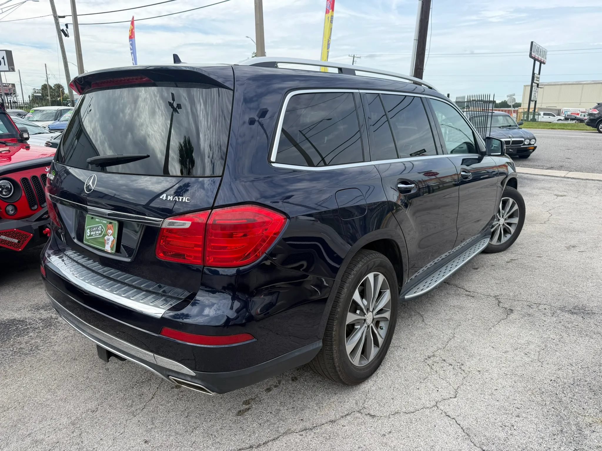 Used 2013 Mercedes-Benz GL 450 4MATIC image 4