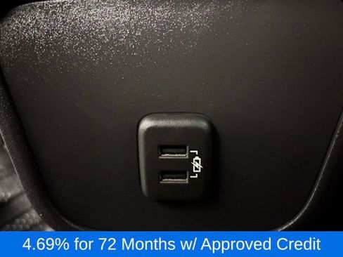 Used 2019 Chevrolet Equinox LT image 12