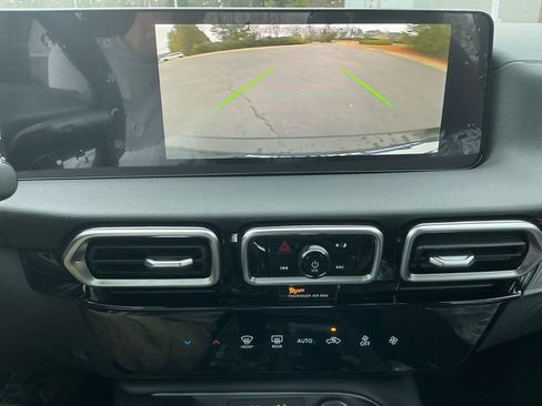 New 2026 Nissan Sentra SR w/ Floor Mat Package image 21